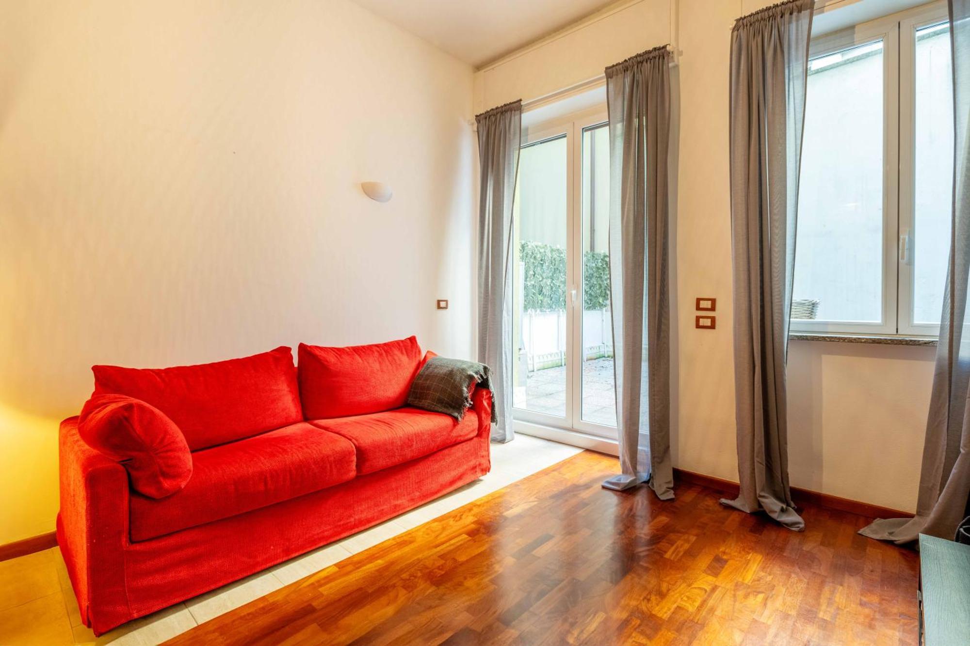 One Bedroom Apartment With Terrace Near Duomo Milano Exterior foto