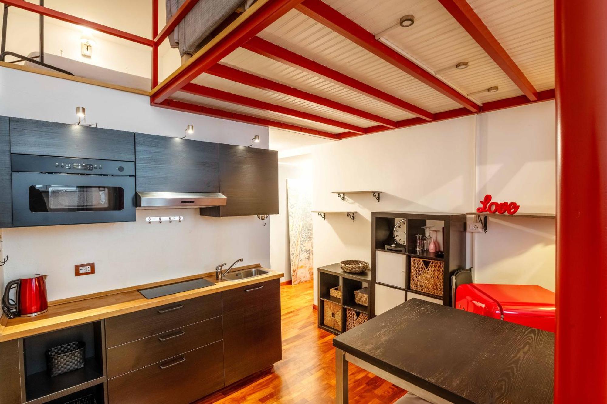 One Bedroom Apartment With Terrace Near Duomo Milano Exterior foto